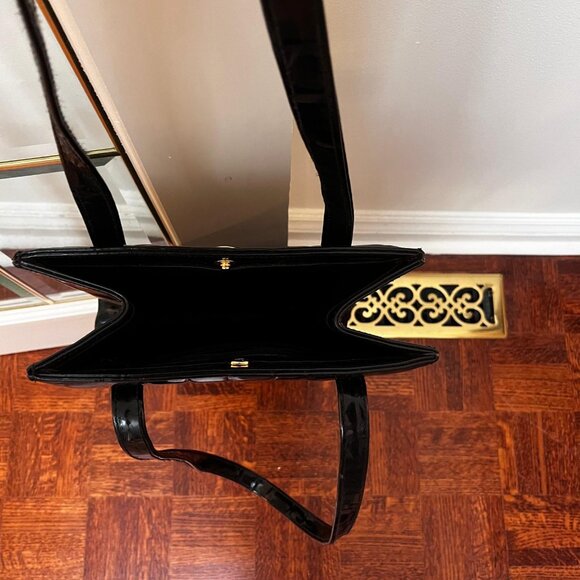 Stylish Leather Alligator Skin Inspired Black Tote Bag Purse - Picture 3 of 7